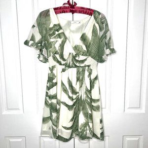 Lush Casual M Short Dress with Palm Print